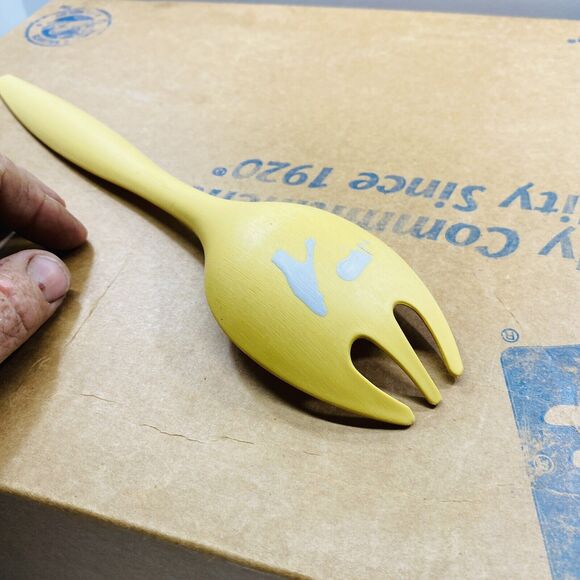 TUPPERWARE 12" Salad Spaghetti Serving Forks Spoons Tongs vtg Harvest Gold READ - Picture 2 of 7